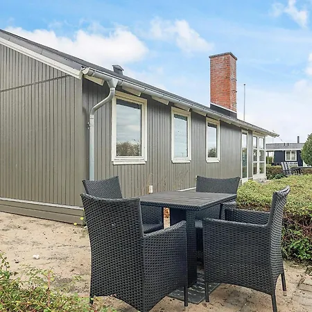 Holiday home Seaside Retreat In Varbjerg-by Traum Vedelshave